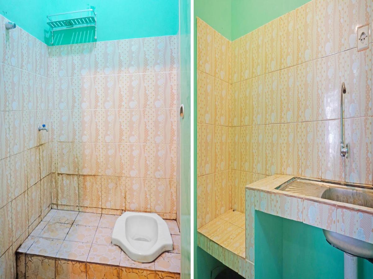 Oyo 90369 An Nur Family Homestay Syariah Cigombong Extérieur photo